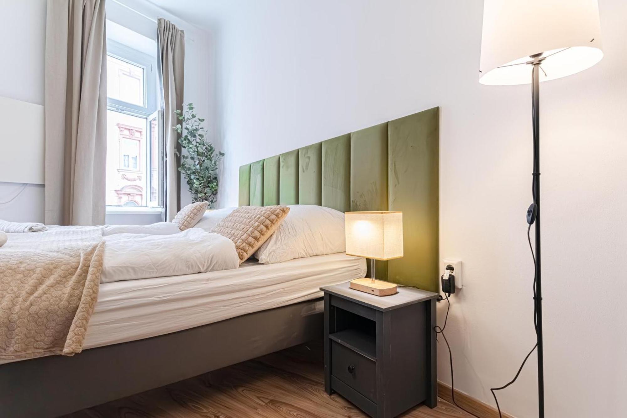 Comfortable 1 Bedroom In Prime Location Vienne